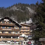 La Montagne Hotel La Clusaz