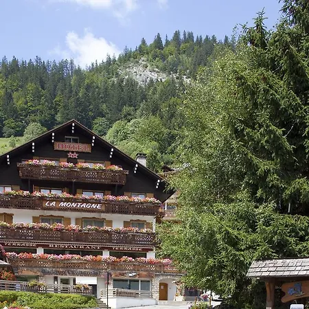 Hotel La Montagne Hotel 2*
