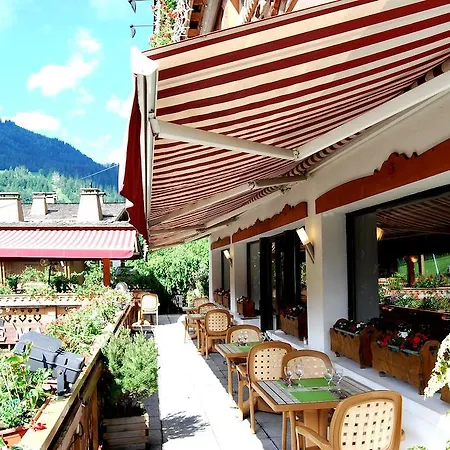 Hotel La Montagne Hotel La Clusaz