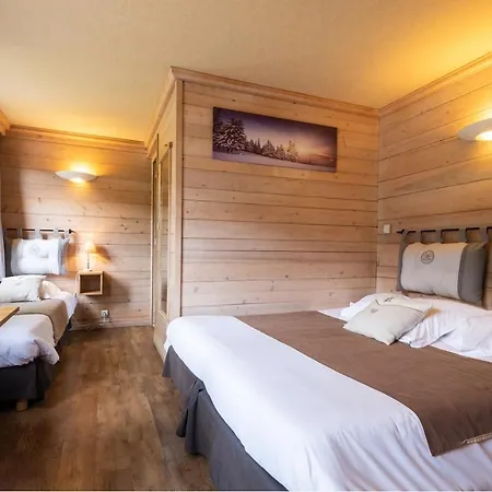 Hotel Hotel La Montagne 2*